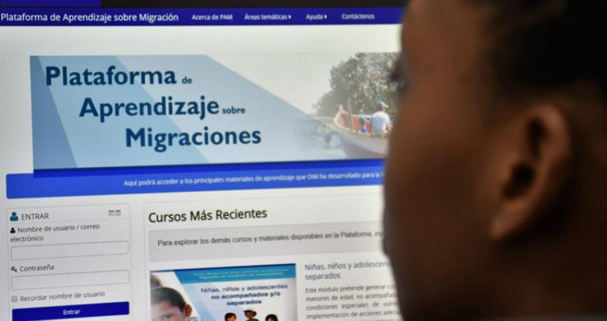 “Women in Migration” on IOM’s Migration Learning Platform. Photo: IOM