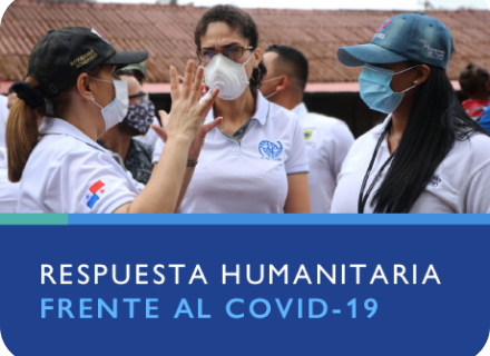 Fotografía de personas con mascarilla. Texto: respuesta humanitaria frente al COVID-19. 